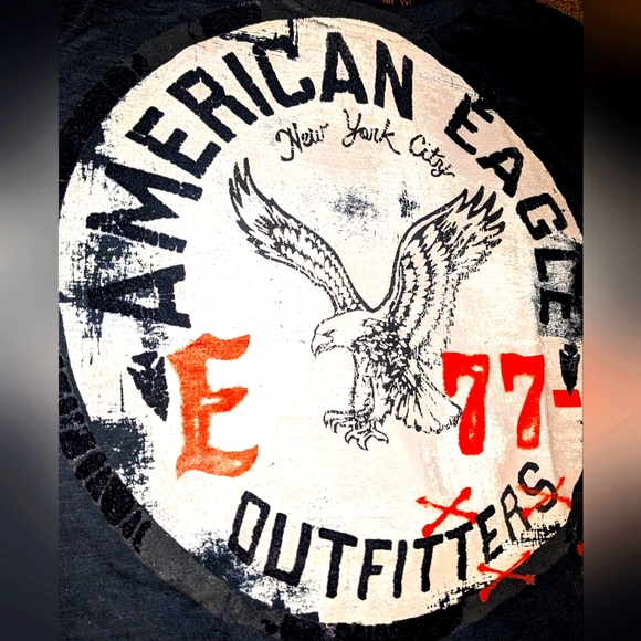American Eagle 🦅 Round Logo T-shirt 🖤 - Picture 4 of 5